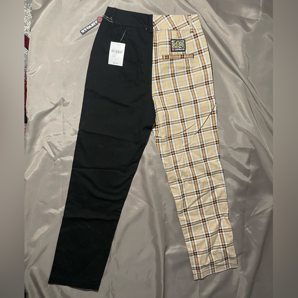 Airwalk x Forever 21 Half and Half Plaid Pants - Picture 5 of 6